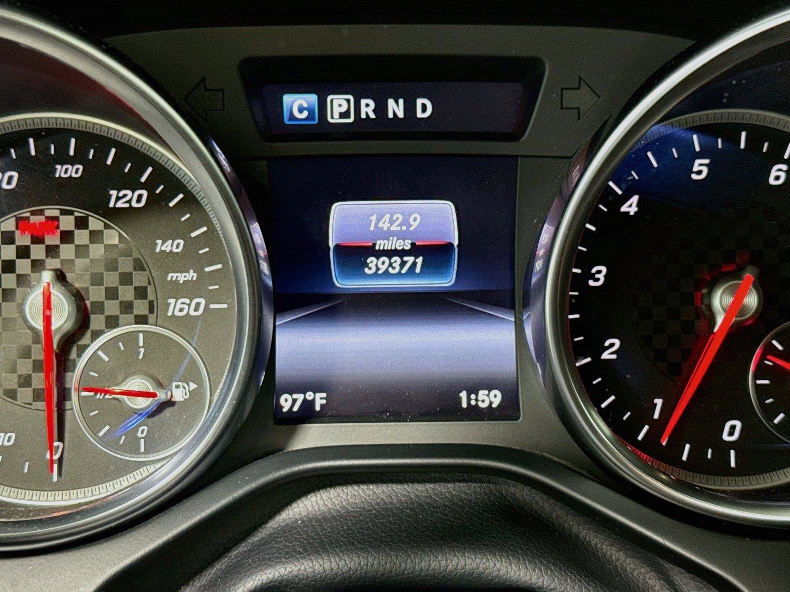 Used 2019 Mercedes-Benz SLC 300 image 11