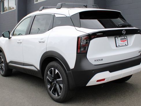 New 2026 Nissan Kicks SV w/ Cold Weather Package image 3