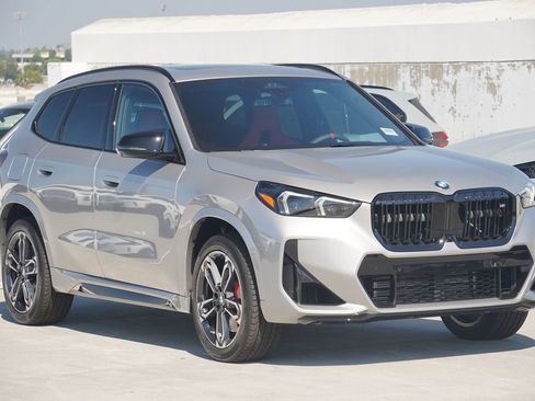 Used 2025 BMW X1 M35i w/ Premium Package AWD/4WD image 3