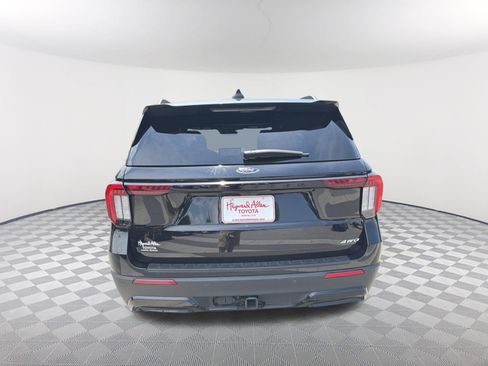 Used 2025 Ford Explorer ST-Line AWD/4WD image 15
