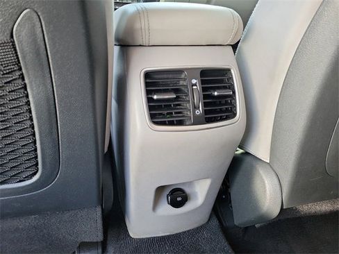 Used 2021 Hyundai Tucson Sport image 15