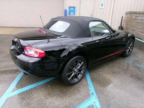 Used 2014 MAZDA MX-5 Miata Club image 5