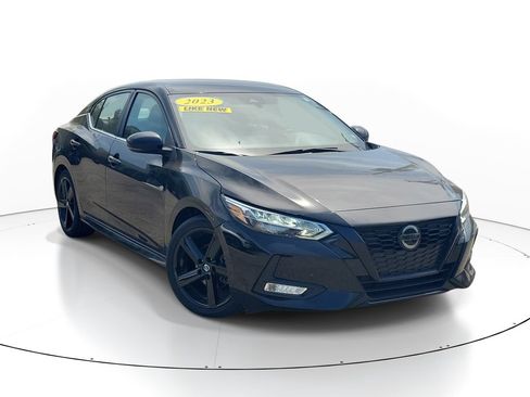Used 2023 Nissan Sentra SR w/ Midnight Edition Package FWD image 1