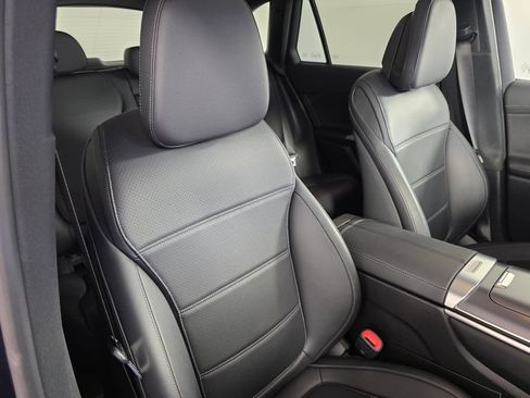 Certified 2024 Mercedes-Benz GLC 300 4MATIC image 29