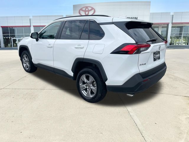 Used 2025 Toyota RAV4 XLE AWD/4WD image 3