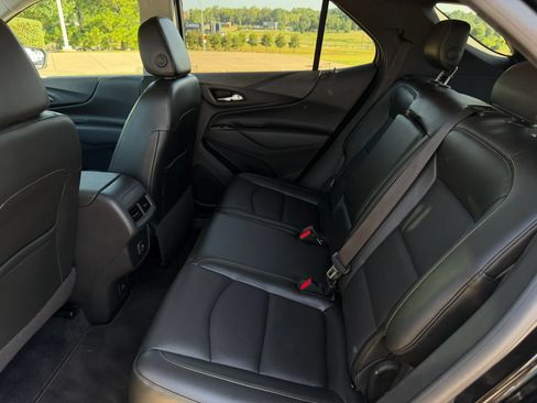 Used 2020 Chevrolet Equinox LT w/ Midnight Edition FWD image 25