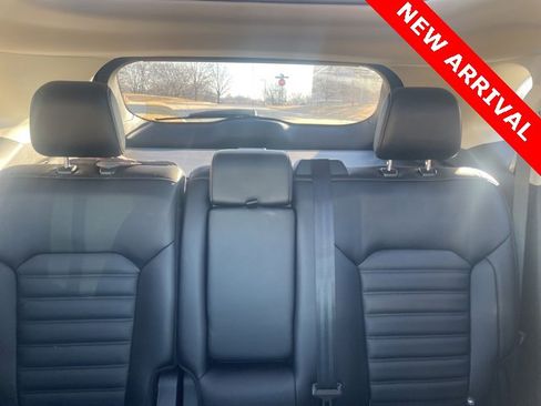 Used 2021 Ford Edge SEL w/ Convenience Package image 15