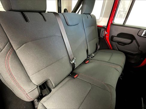 New 2025 Jeep Wrangler Unlimited Rubicon image 10