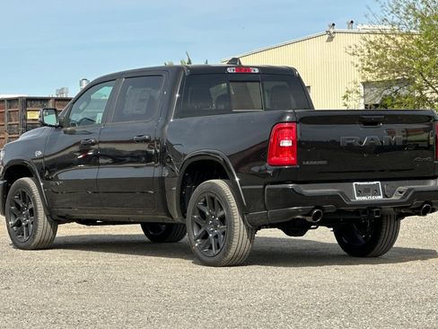 New 2026 RAM 1500 Laramie AWD/4WD image 5