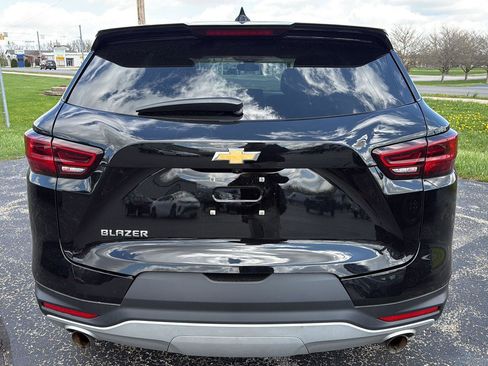 Used 2023 Chevrolet Blazer LT image 6