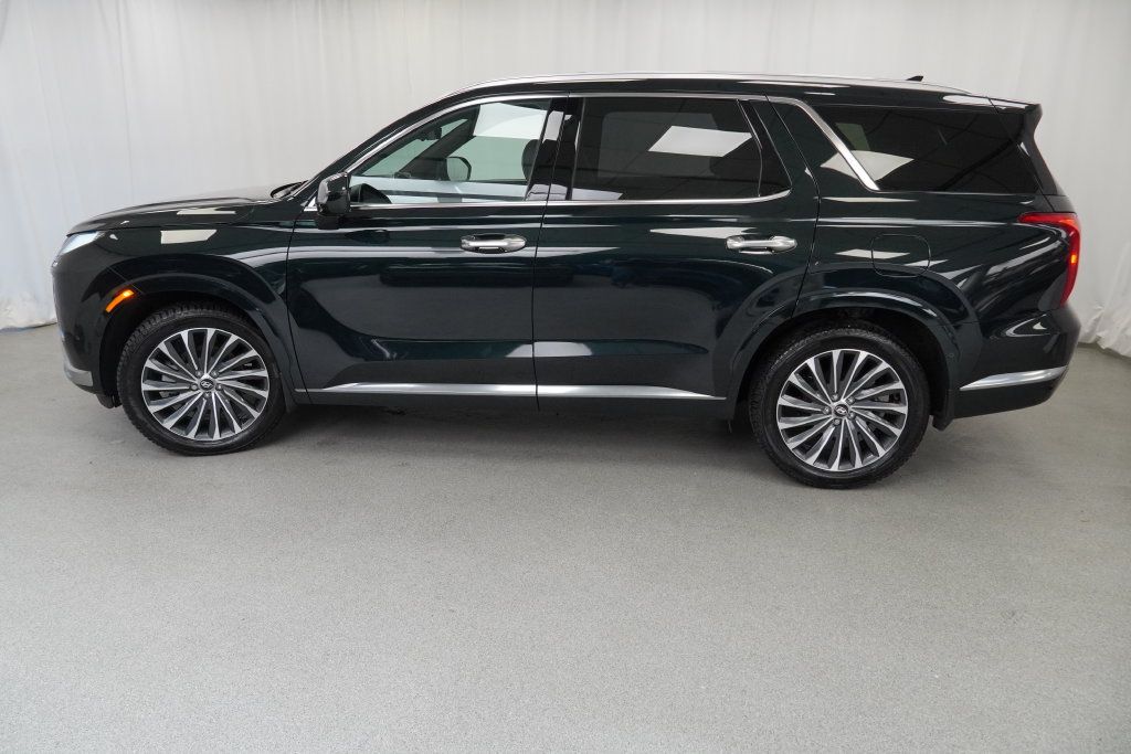 Used 2023 Hyundai Palisade Calligraphy AWD/4WD image 10