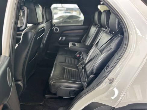 Used 2019 Land Rover Discovery HSE Luxury AWD/4WD image 48