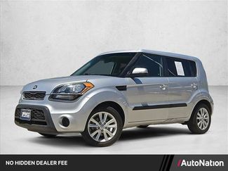 Used 2013 Kia Soul + FWD video 1