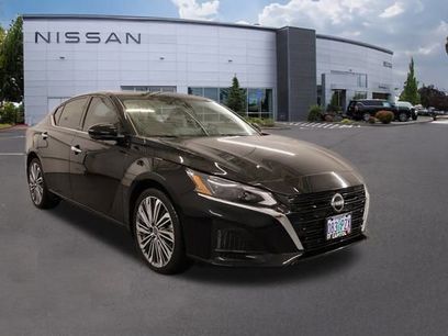 Used 2023 Nissan Altima 2.5 SL