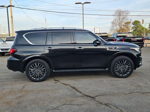 Used 2022 INFINITI QX80 Premium Select w/ All-Season Package image 7