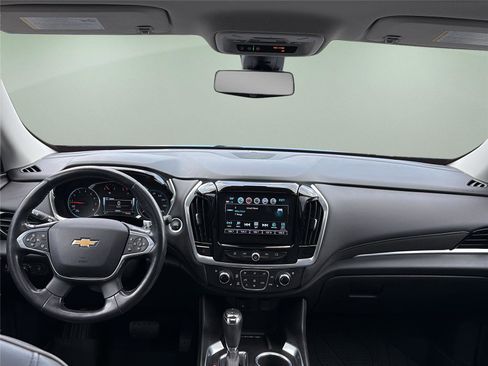Used 2019 Chevrolet Traverse High Country AWD/4WD image 9