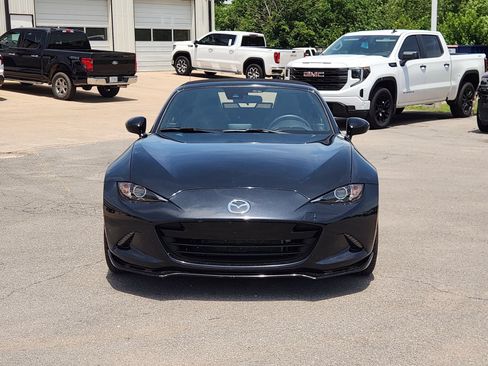 Used 2023 MAZDA MX-5 Miata Club w/ Brembo/BBS Recaro Package RWD image 6