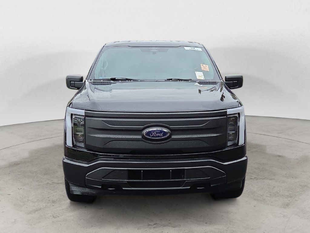 Used 2022 Ford F150 Lightning Pro AWD/4WD image 2