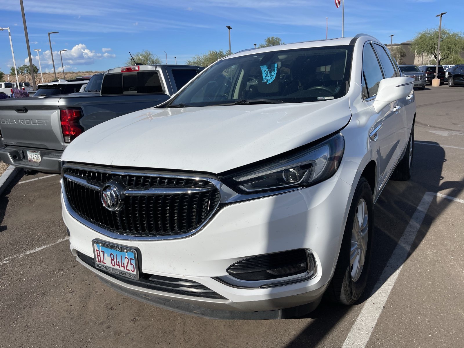 Used 2020 Buick Enclave Essence AWD/4WD image 2