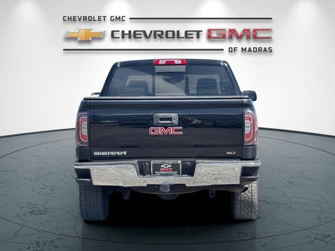 Used 2018 GMC Sierra 1500 SLT AWD/4WD image 4