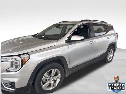 Used 2022 GMC Terrain SLE w/ Driver Convenience Package image 14