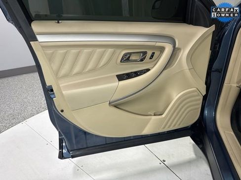 Used 2018 Ford Taurus SE image 8