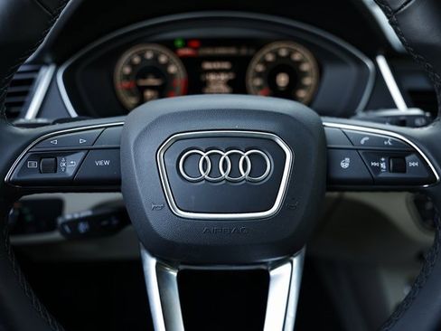 Certified 2025 Audi Q5 2.0T Premium Plus w/ Premium Plus Package image 32