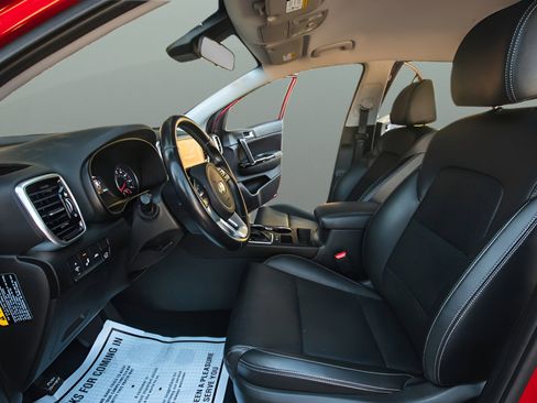 Used 2021 Kia Sportage EX image 10