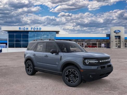 New 2026 Ford Bronco Sport Outer Banks w/ Outer Banks Tech Package+ AWD/4WD image 7