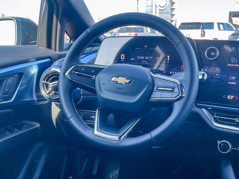 New 2026 Chevrolet Equinox EV LT image 14