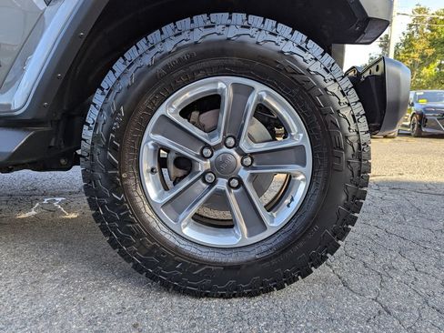 Used 2020 Jeep Wrangler Unlimited Sahara AWD/4WD image 49