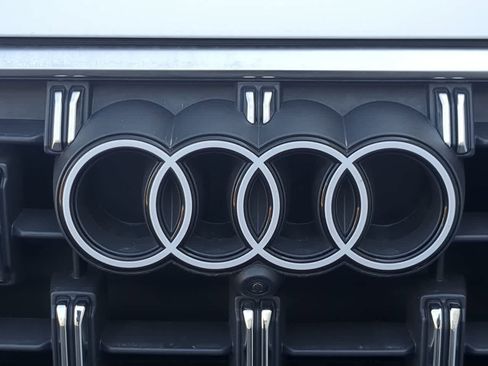 Used 2025 Audi Q7 3.0T Premium Plus image 11