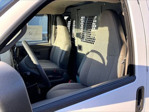 New 2025 Chevrolet Express 2500 w/ Driver Convenience Package image 11