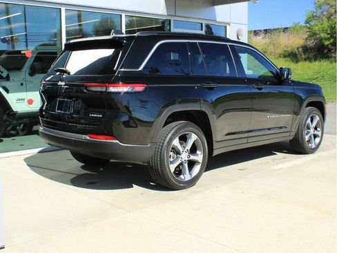New 2026 Jeep Grand Cherokee Limited AWD/4WD image 8