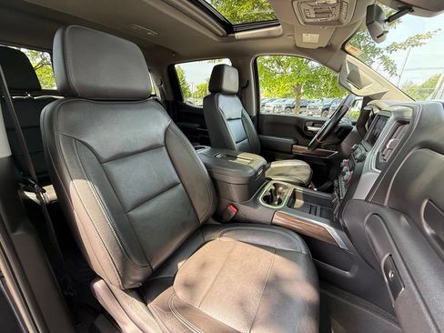 Used 2020 Chevrolet Silverado 1500 LT Trail Boss AWD/4WD image 30