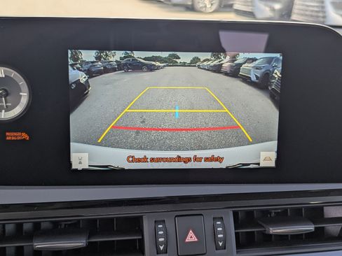 New 2025 Lexus ES 350 w/ Premium Package image 22