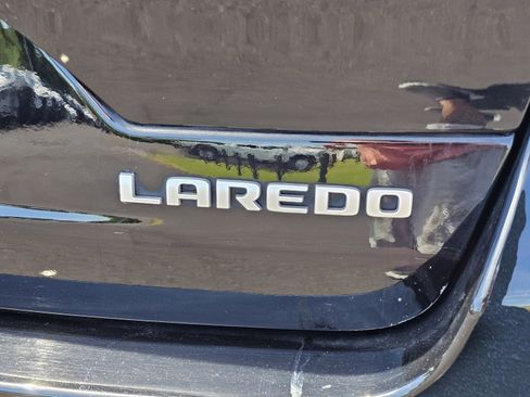 Used 2024 Jeep Grand Cherokee Laredo X w/ Trailer Tow Package RWD image 10