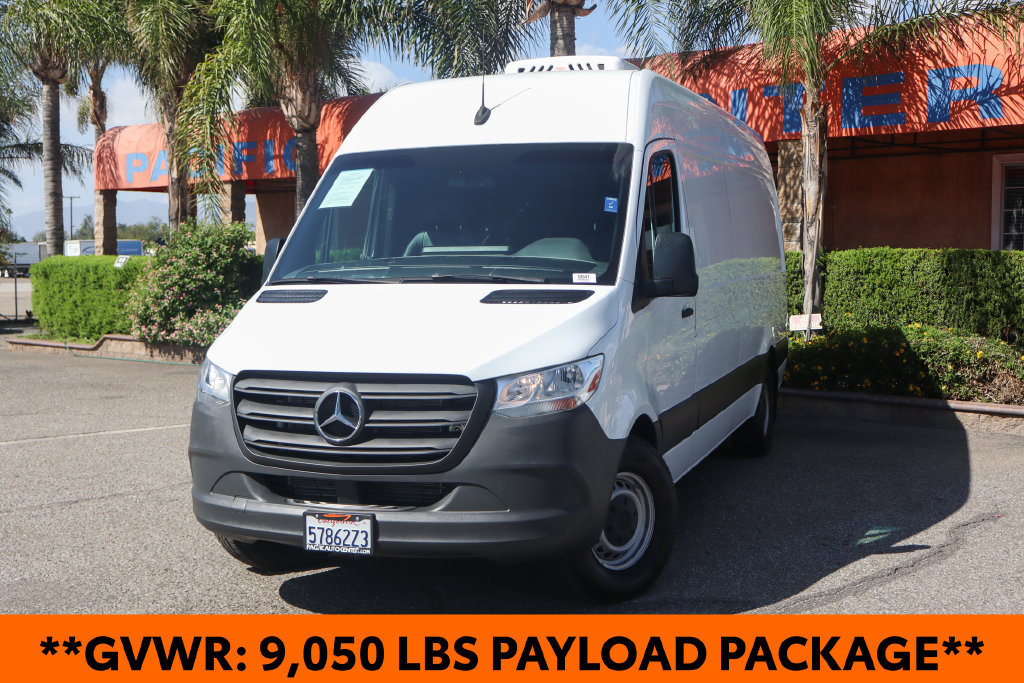 Used 2022 Mercedes-Benz Sprinter 2500 image 4