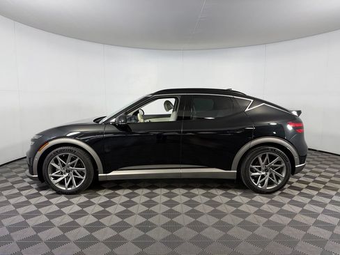 Used 2023 Genesis GV60 Advanced AWD/4WD image 11