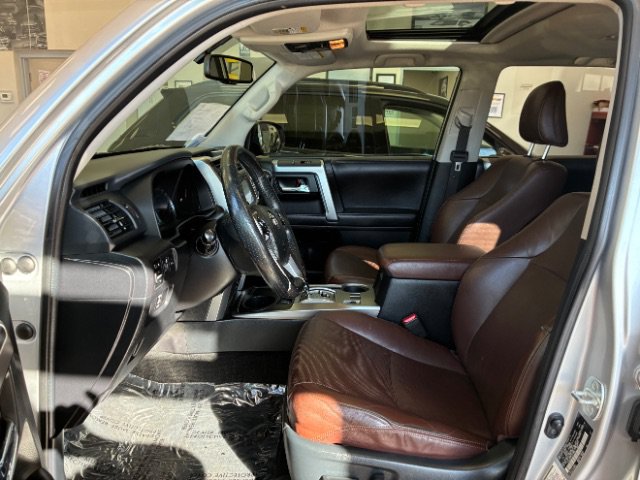 Used 2018 Toyota 4Runner 2WD image 16
