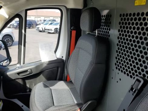 Used 2025 RAM ProMaster 3500 FWD image 14
