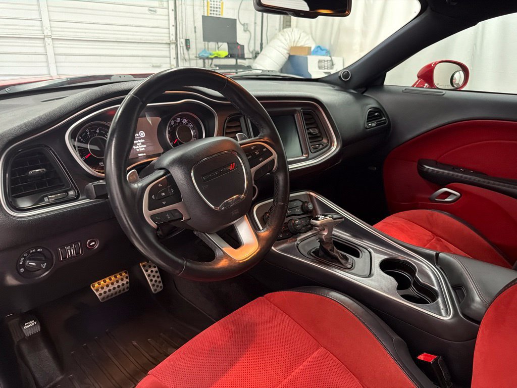 Used 2016 Dodge Challenger R/T Plus RWD image 15
