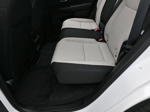 Used 2025 Honda CR-V LX image 32