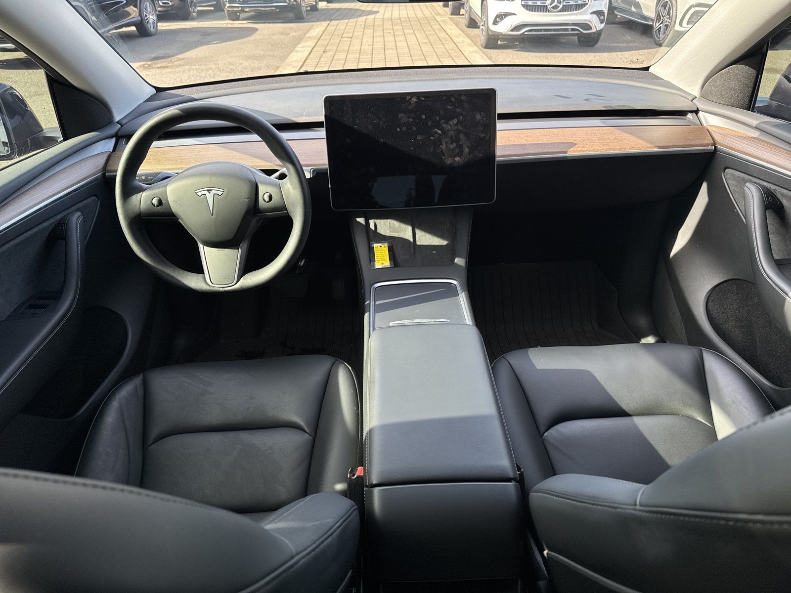 Used 2022 Tesla Model Y Long Range AWD/4WD image 21