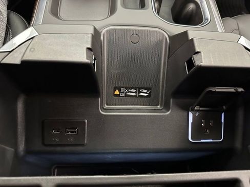 New 2026 Chevrolet Silverado 1500 RST w/ RST All Star Premium Package AWD/4WD image 15