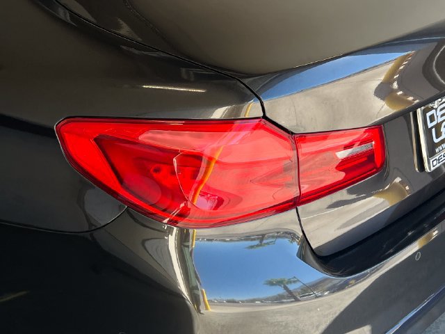 Used 2017 BMW 530i RWD image 16
