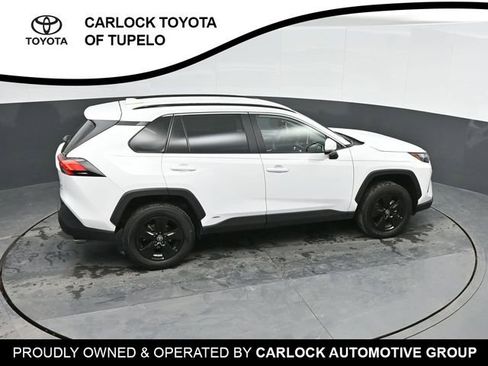 Used 2025 Toyota RAV4 XLE image 30