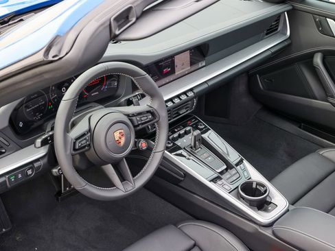 New 2026 Porsche 911 Carrera RWD image 4