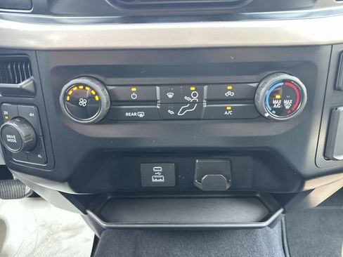 Used 2023 Ford F150 XLT AWD/4WD image 18