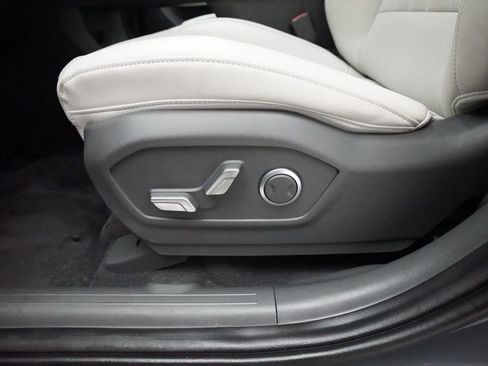 Used 2026 Hyundai Santa Fe SEL AWD/4WD image 30